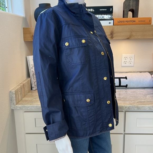 J Crew Women's Downtown Field Navy Blue Waxed Cotton Full Zip Jacket! Size M - Picture 2 of 16